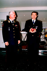 Teodor Fricki (lijevo), predsjednik Hrvatske vatrogasne zajednice